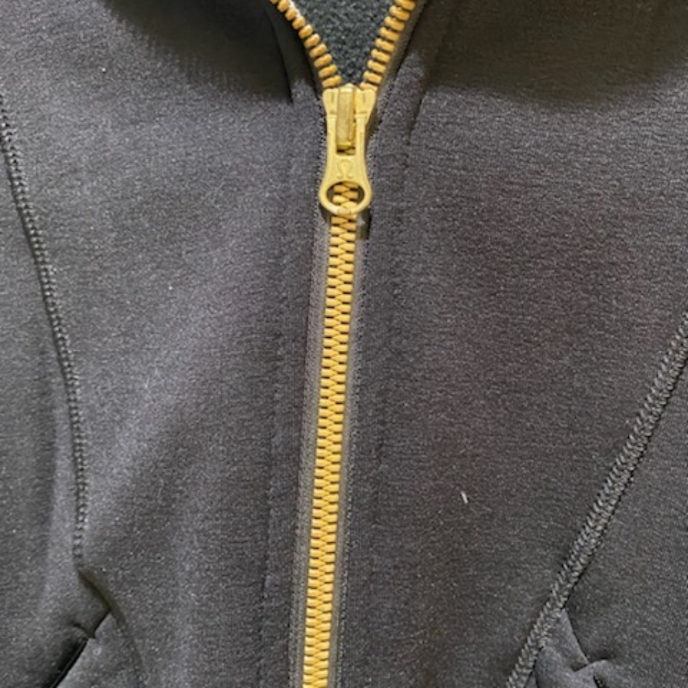 Lululemon jacket - Picture 2 of 7